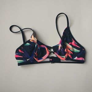 Victoria's Secret Pink wired bikini top, size L